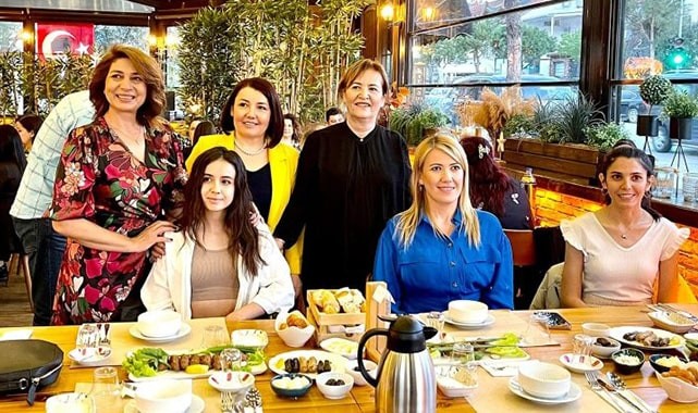 Yıldızlar Kadın Dayanışma ve Yardımlaşma Derneği İftar'da Buluştu