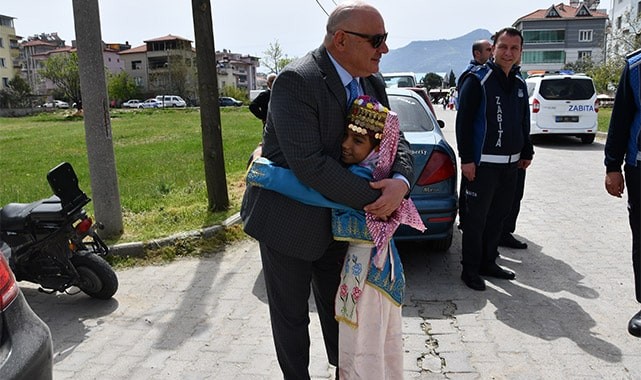 Buldan’da 23 Nisan coşkuyla kutlandı