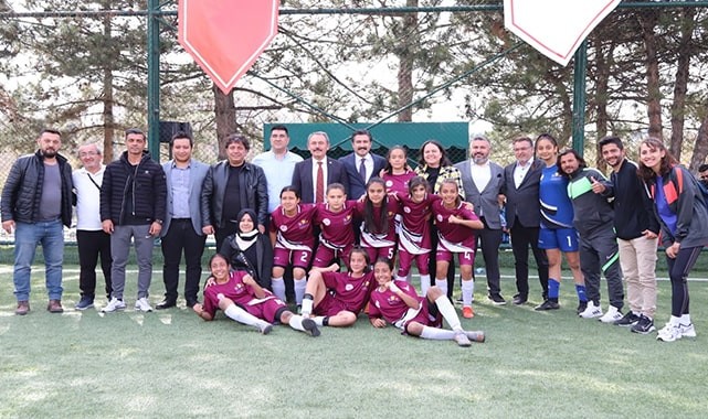 HOROZKENTSPOR TÜRKİYE ŞAMPİYONU