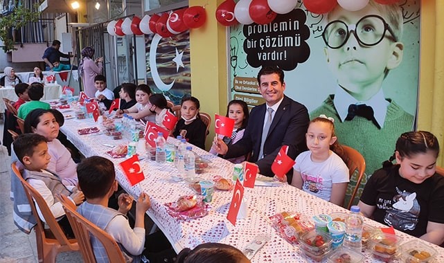 BAŞKAN GÜNGÖR 23 NİSAN ULUSAL EGEMENLİK VE ÇOCUK BAYRAMI’NDA İFTARINI ÇOCUKLARLA AÇTI