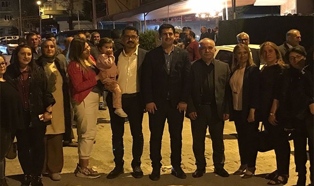 BAŞKAN GÜNGÖR İFTARINI ÇARDAK’TA İLÇE TEŞKİLATI İLE BİRLİKTE AÇTI