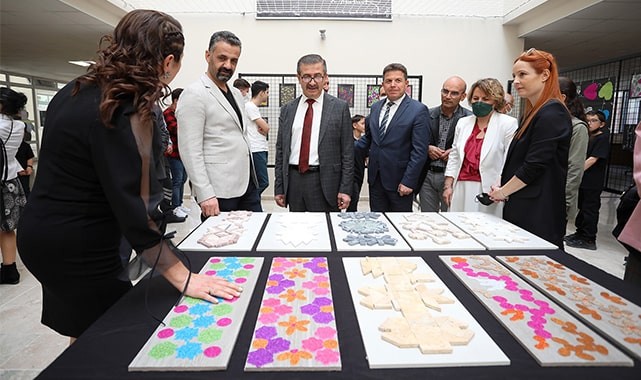 Minik sanatçıların 4 yıllık emekleri PAÜ’de görücüye çıktı