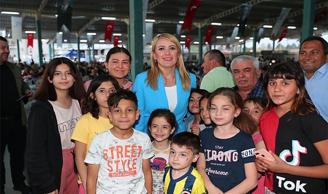 GELENEKSEL İFTAR SOFRASI SEVİNDİK MAHALLESİ’NDE KURULDU