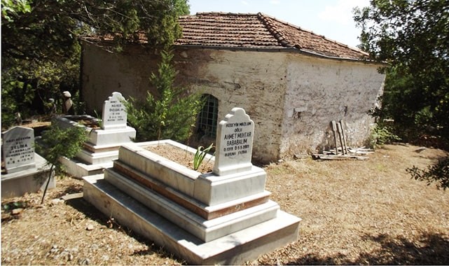 DEDİĞİ SULTAN TÜRBESİ, PAMUKKALE İLÇESİ, KARATAŞ KÖYÜ, DENİZLİ