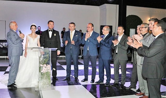 Işık ve Şen ailelerinin mutlu günü