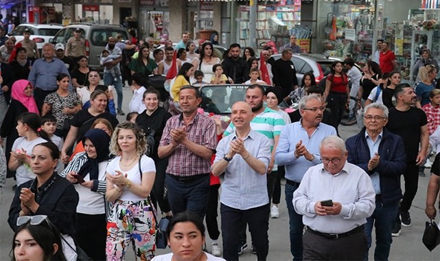 Binler, Sarayköy Roman Şenliği’nde buluştu