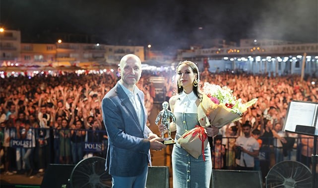 Attouda Antik Kenti’nin tanıtıldığı gün, Tuğba Yurt konseriyle taçlandırıldı