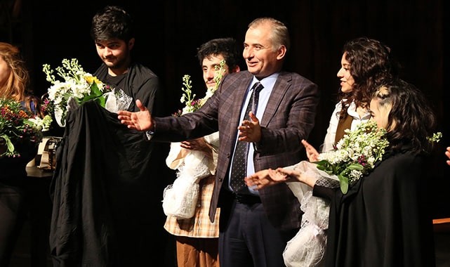 TİYATRONUN BAŞKENTİ DENİZLİ