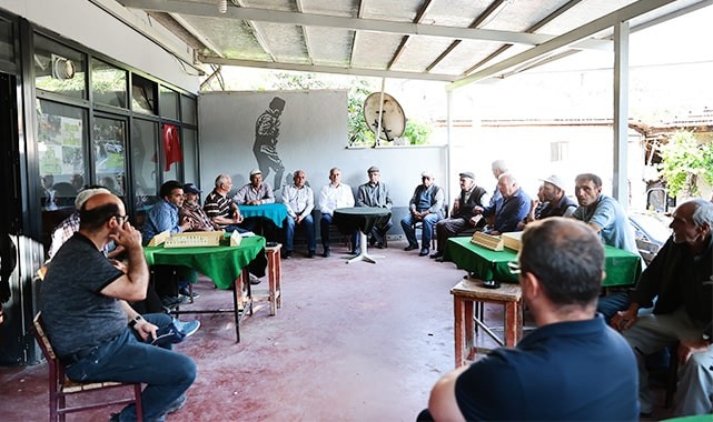 Yaralar sarılıyor