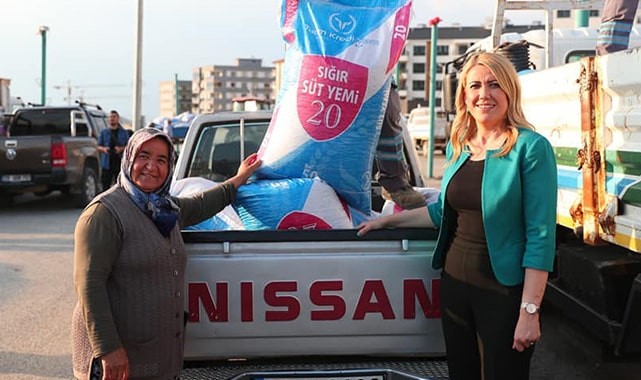 Merkezefendi Belediyesi'nden Süt Üreticilerine Yem Desteği