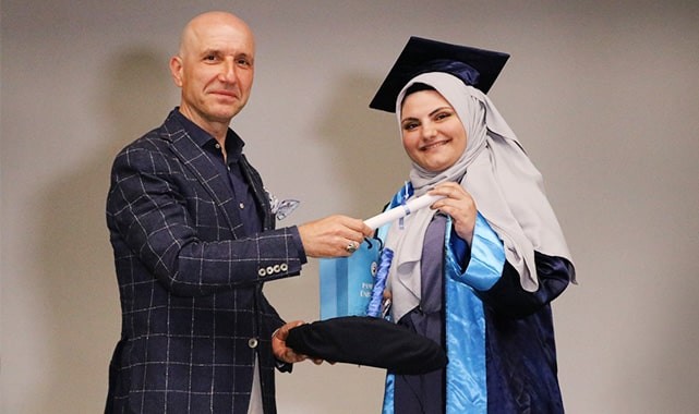 PAÜ Sarayköy MYO’da mezuniyet sevinci