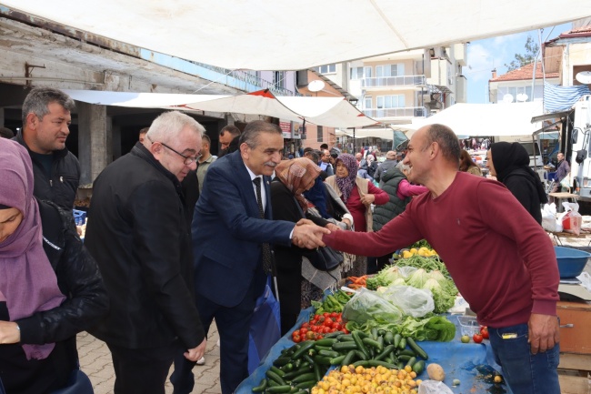 Milletvekili adayı Ünal,Gönüllere girmek için çalışıyoruz
