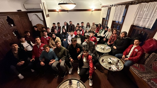 Gençler, Ekrem ağabeylerini vekil olarak görmek istiyor