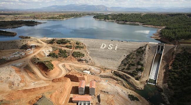 DSİ, DENİZLİ’DE 17 BARAJ 10 GÖLET YAPTI