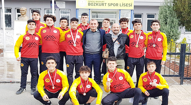 Bozkurt’un gururu oldular