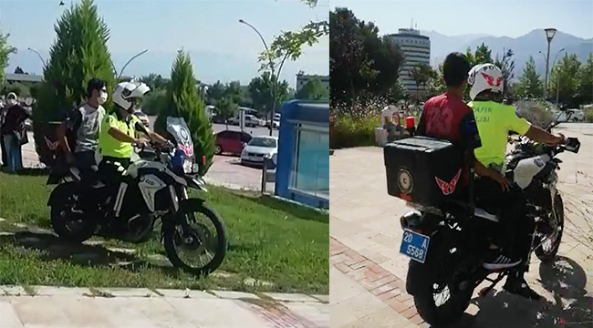 Nüfus cüzdanını kaybeden öğrenciyi sınava motosikletli polis yetiştirdi