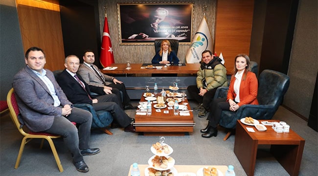 Gazeteci ve televizyoncu Fatih Portakal’ın söyleşine yoğun ilgi