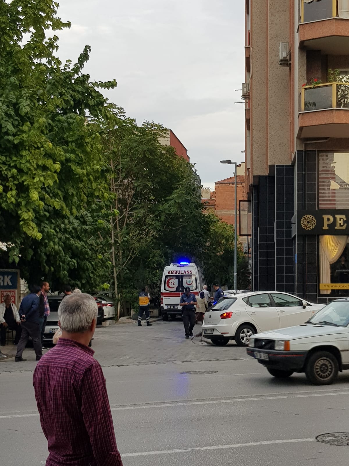 Denizli'de İntihar! Atanamamış! Eşinden Ayrılmış!