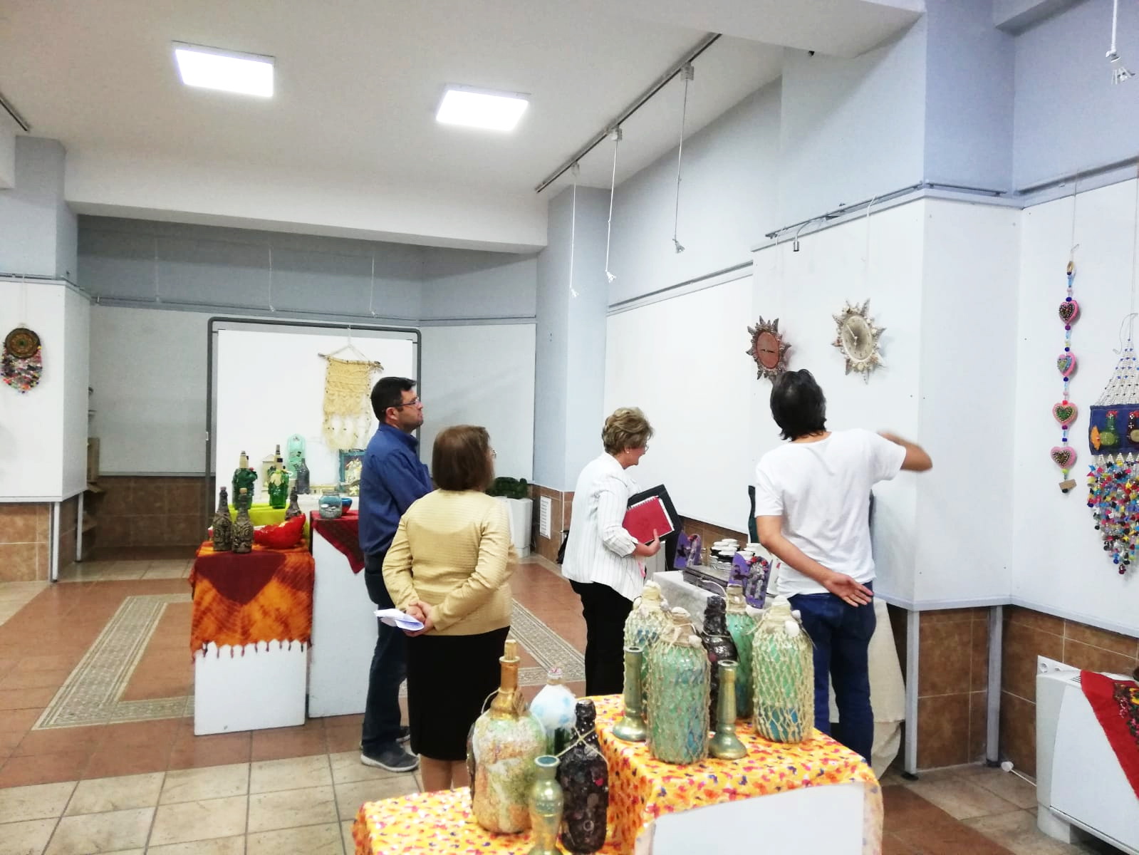 EL EMEĞİ GÖZ NURU SERGİSİ "TUTKUM" AÇILDI