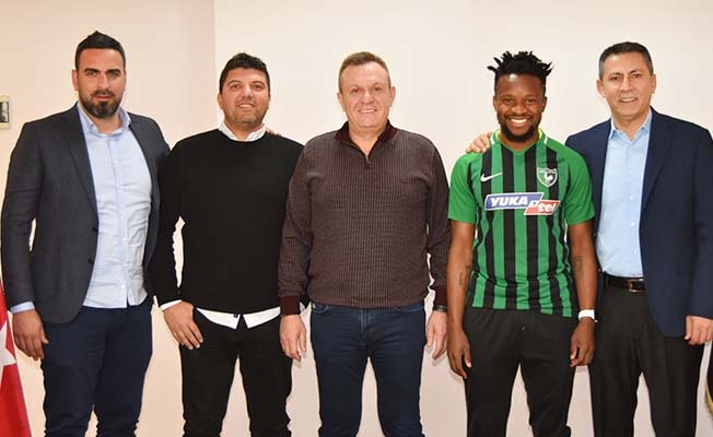 Denizlispor Onazi ile sözleşme imzaladı