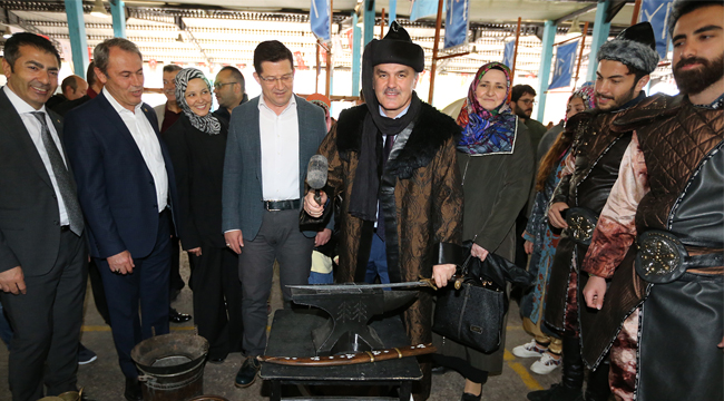 PAMUKKALE’DE MUHTEŞEM 23 NİSAN