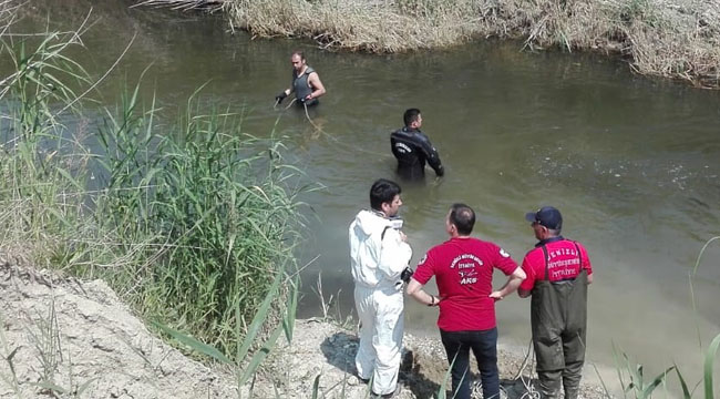 Yol kenarında erkek cesedi bulundu