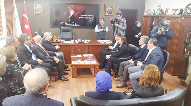 "AKP'Lİ, MHP'Lİ ADAY YOK, SADECE İTTİFAK ADAYI VAR"