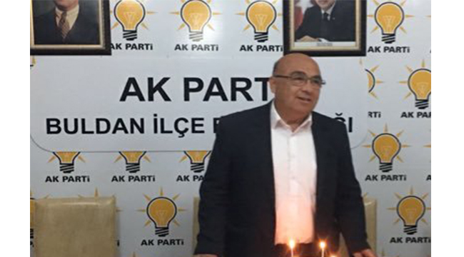 AK PARTİ İLÇE BAŞKANI İSTİFA ETTİ