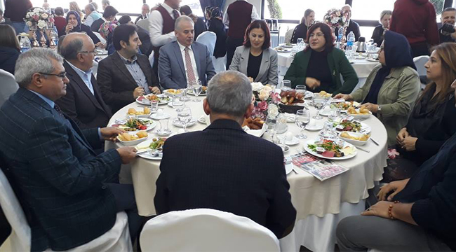 BALKAN GÖÇMENLERİ KAHVALTIDA BULUŞTU