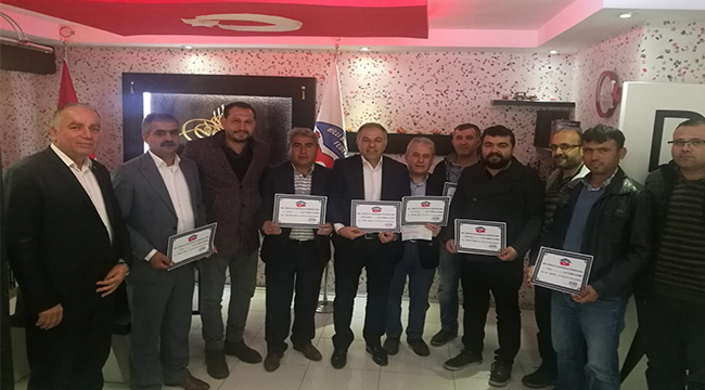 “VATAN HAİNİ OLMAYAN HERKES GELEBİLİR”