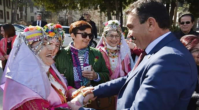 “Biz Kadını, Kadınlarımız da Pamukkale’yi Yüceltecek”