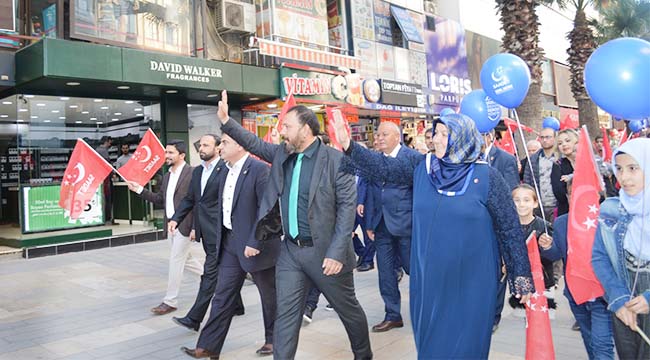 Saadetliler kardeşliğe yürüdü