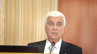 ÜNLÜ EKONOMİSTLER RİSK YÖNETİMİ VE KORUNMAYI ANLATTI