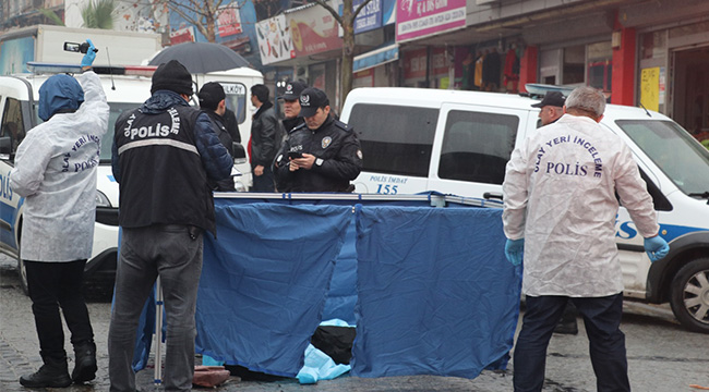 Sarayköy Caddesi'nde Feci Kaza, Genç Kız Hayatını Kaybetti
