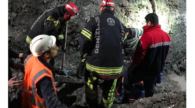 Göçük altında kalan işçi yaşamını yitirdi