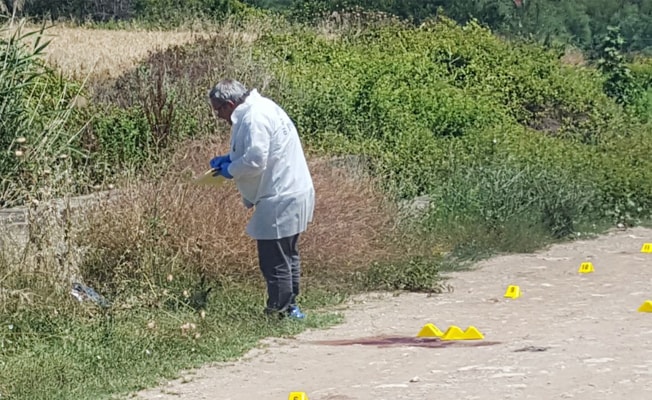 Tarlasını sulamaya giderken ceset buldu