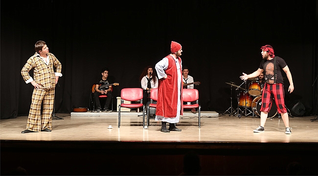 Büyükşehir’den “Müsadenle Shakespeare”