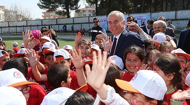 Başkan Osman Zolan'dan 23 Nisan mesajı