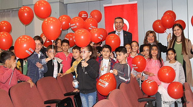 Çocuklar tiyatro ile tanıştı