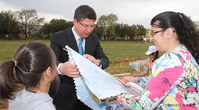 ÇOCUKLARA 14 BİN UÇURTMA