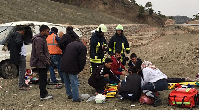  Denizli’de araç takla attı: 1 ölü, 1’i çocuk 2 yaralı