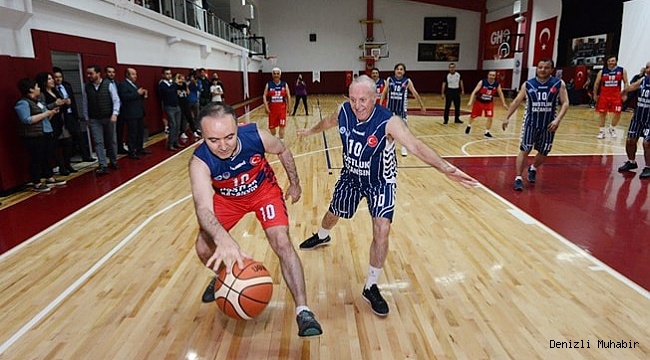 Vali Altıparmak'tan basketbol şov