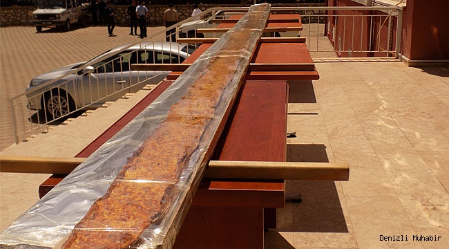 7,5 metre uzunluğunda pide yapıldı