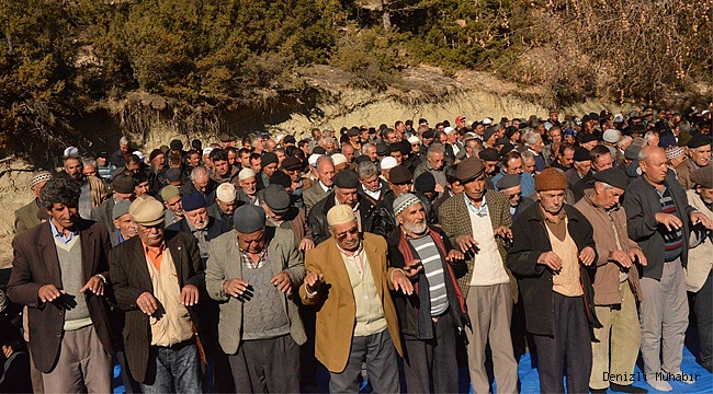 ÇAMELİ YAĞMUR DUASINA ÇIKACAK