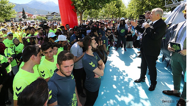 Denizli eğlencenin ve sporun peşinden koştu
