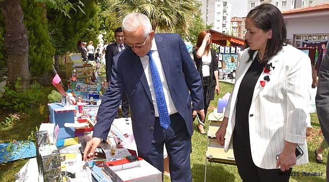 Küçük Ellerde Şekillenen Projeler Sergilendi