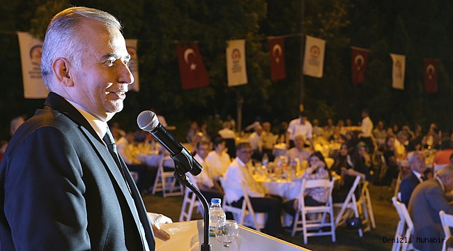 Başkan Zolan, iftarda muhtarlarla bir araya geldi