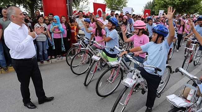 Çevreci okullara bisiklet ödülü