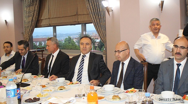 Denizli protokolü Ahıska Türkleri, Türkmenler ve Suriyelilerle iftarda buluştu
