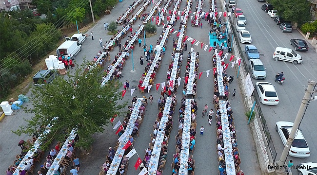 Pamukkale Belediyesi’nin iftar sofrası Kervansaray’da açıldı